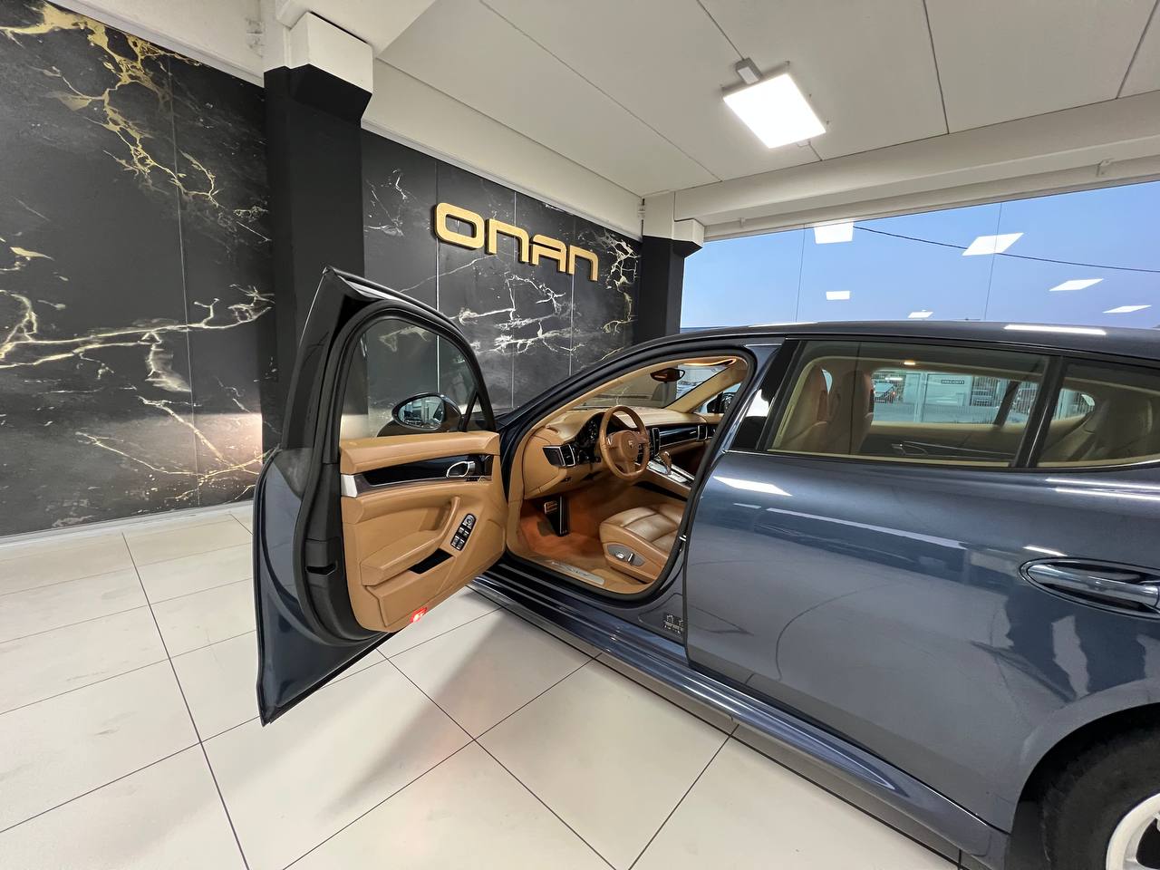 Porsche Panamera 4,3.6