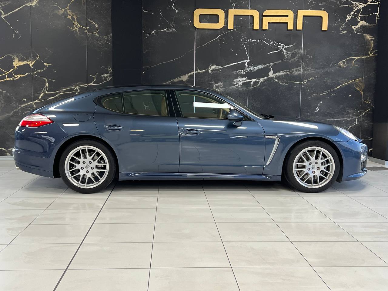 Porsche Panamera 4,3.6