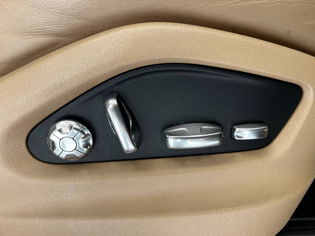 PORSCHE CAYENNE S 3.0