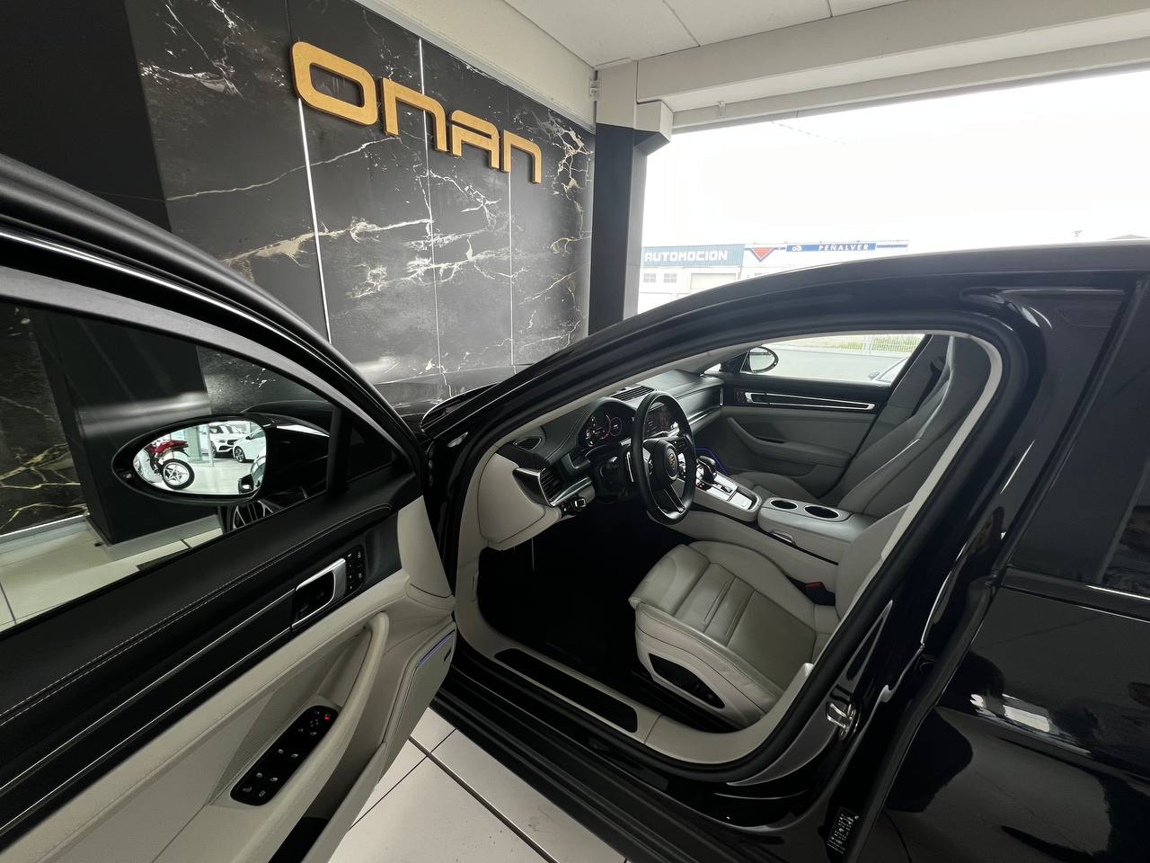 Porsche Panamera 4 E-Hibryd 2.9