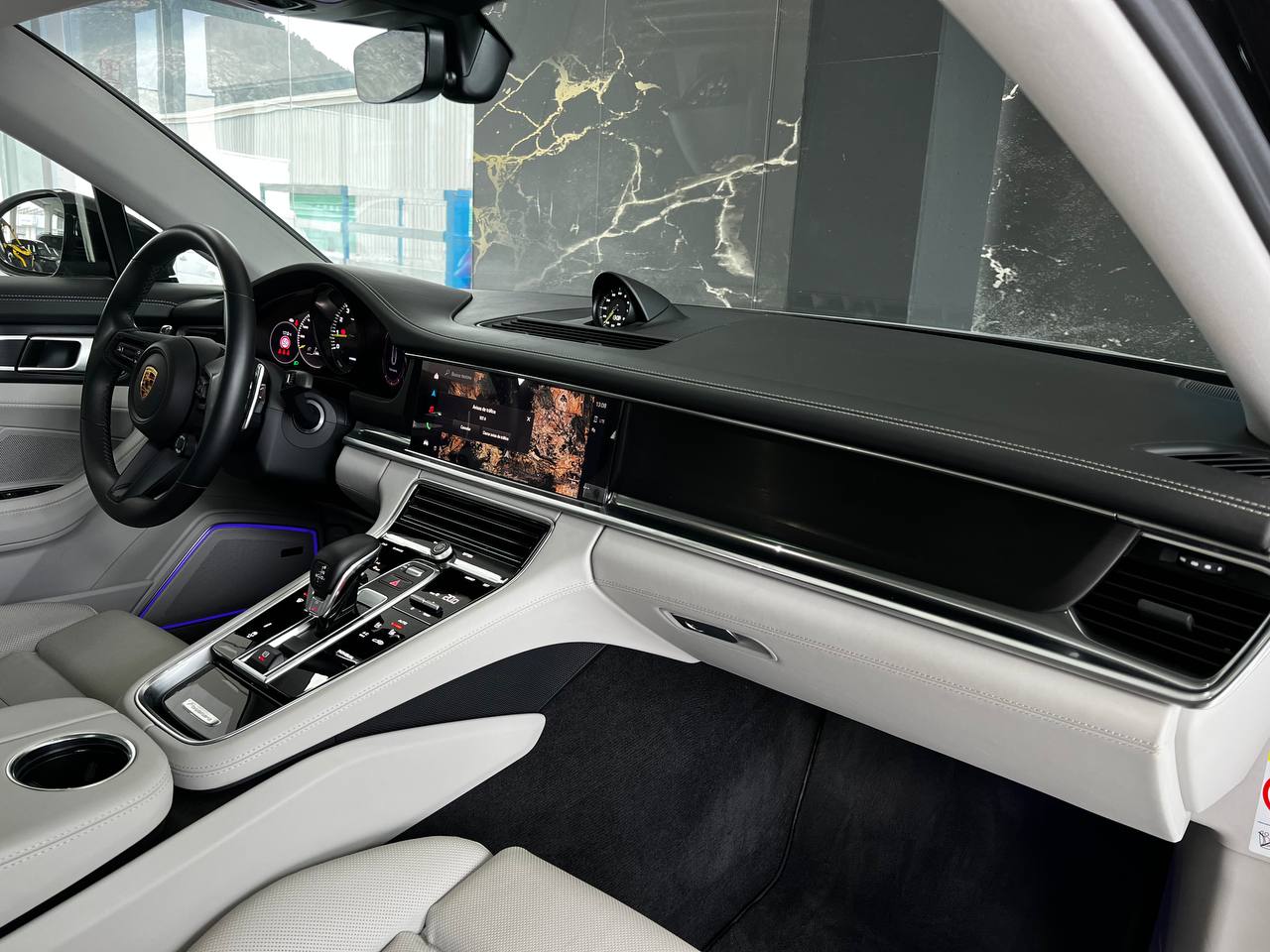 Porsche Panamera 4 E-Hibryd 2.9