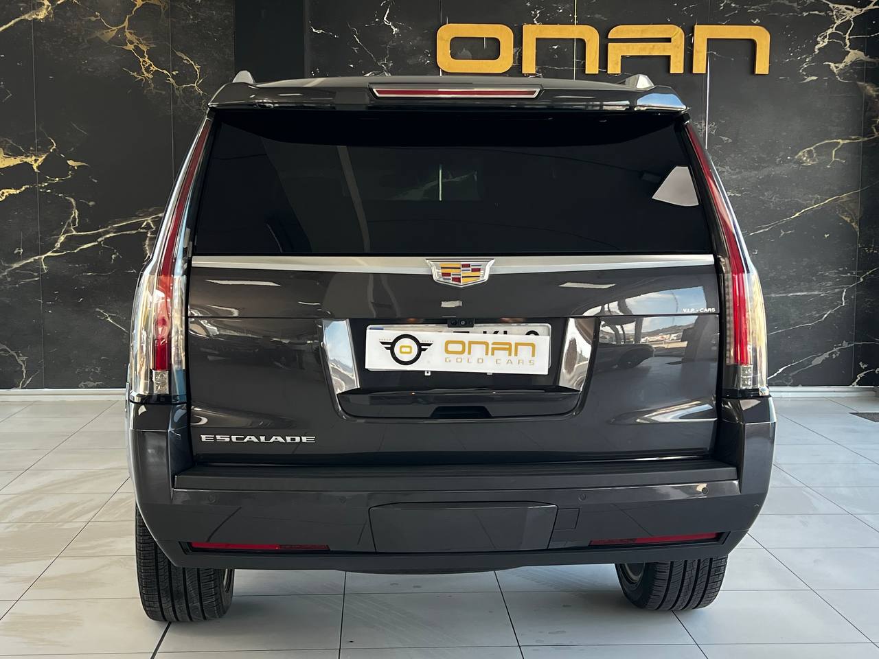 CADILLAC ESCALADE 6.2