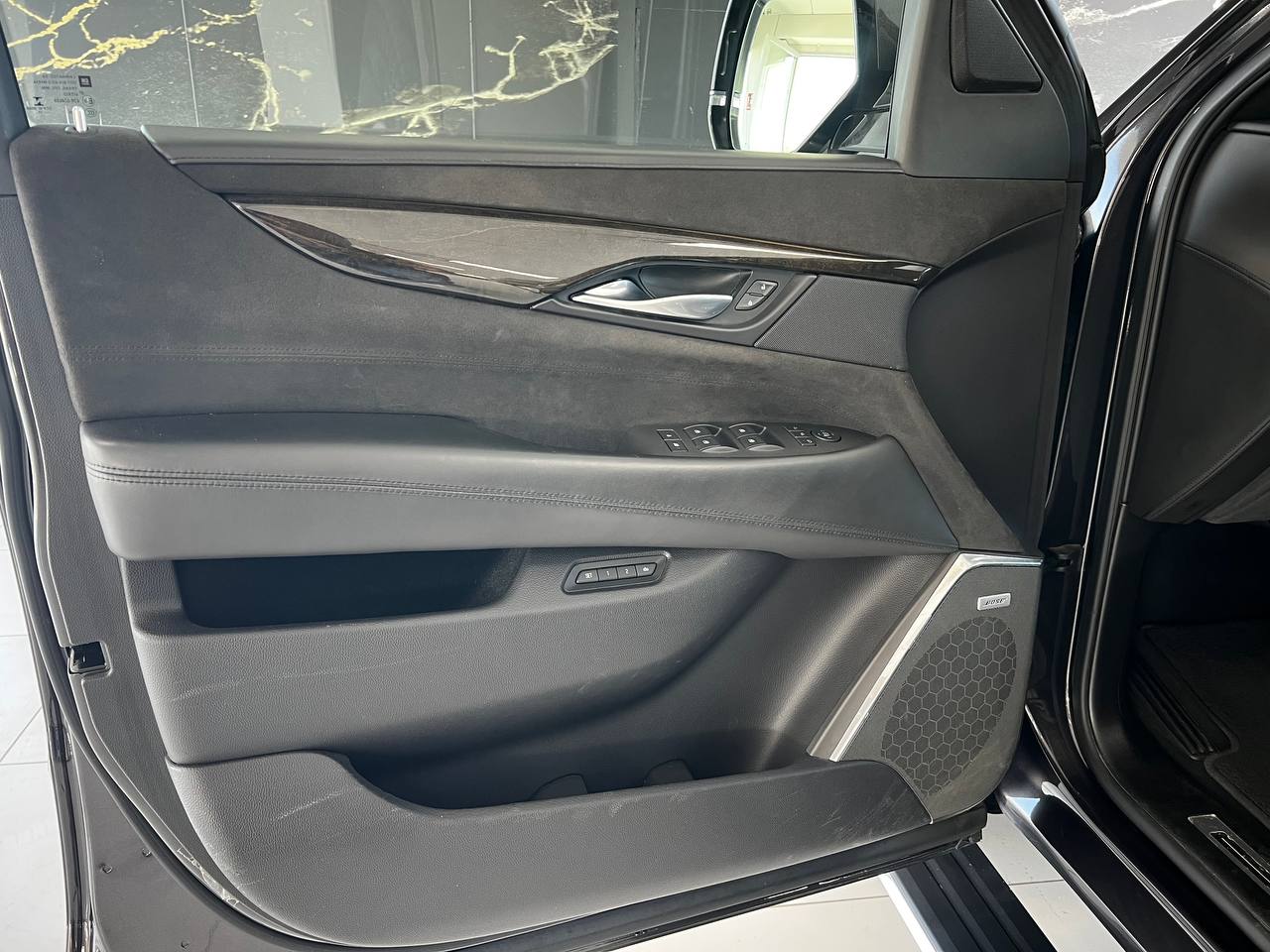 CADILLAC ESCALADE 6.2