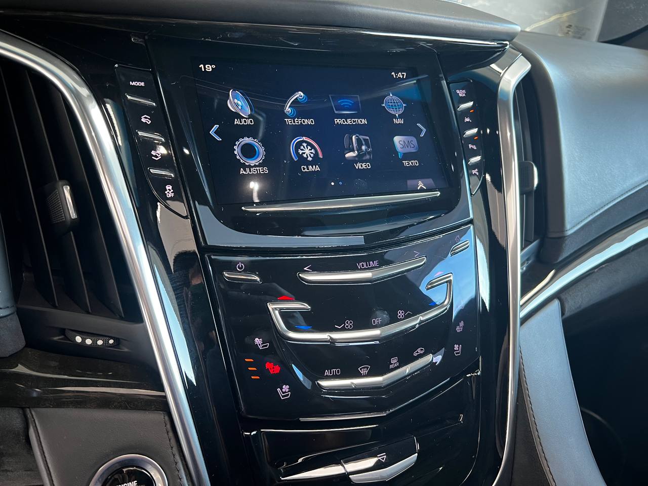 CADILLAC ESCALADE 6.2