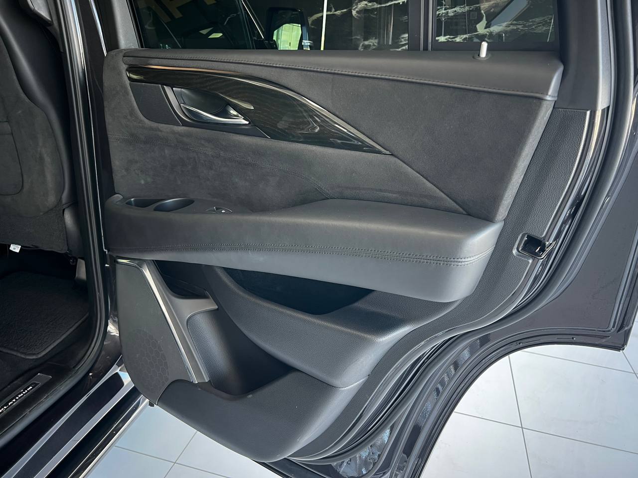 CADILLAC ESCALADE 6.2