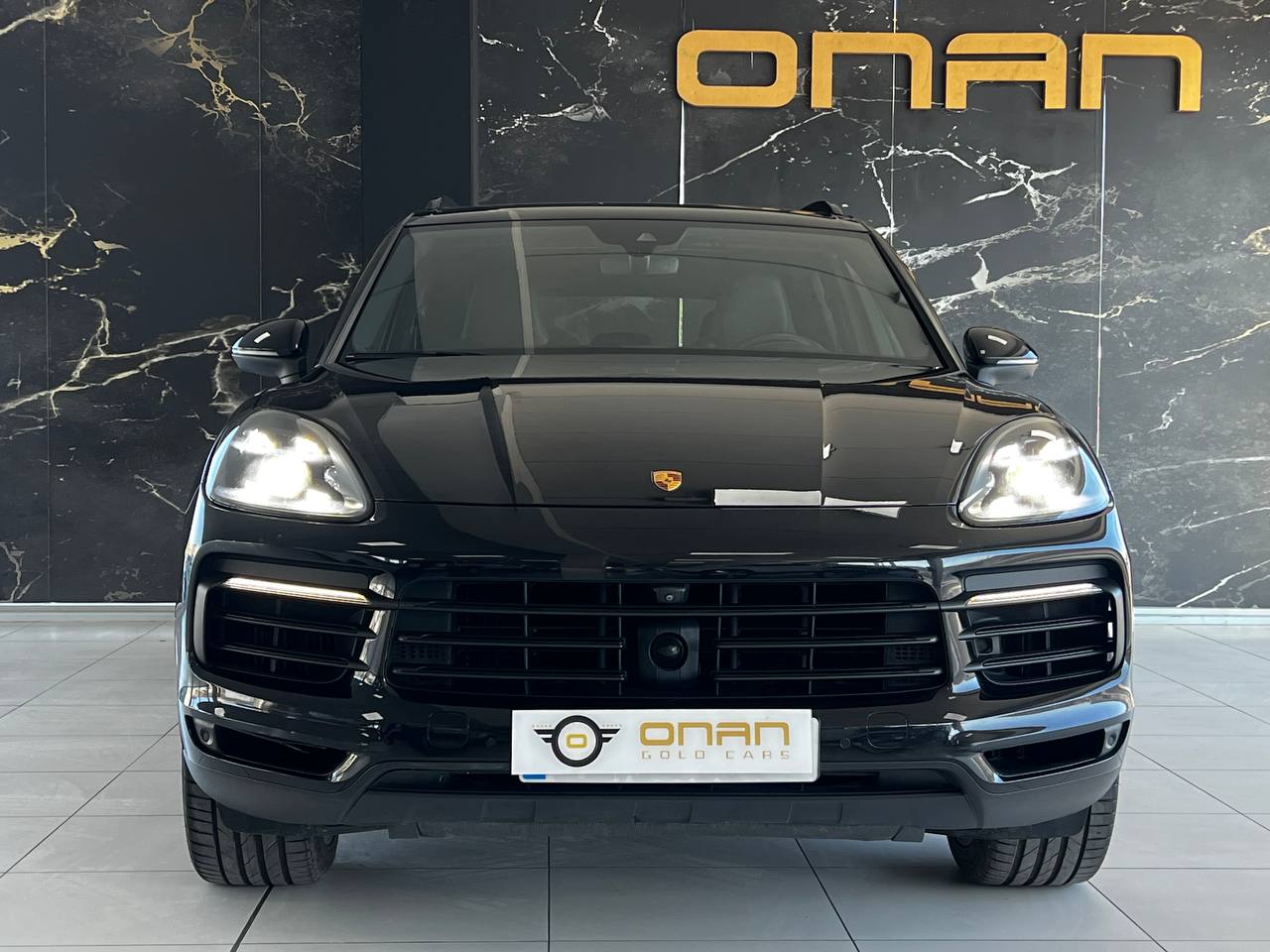 PORSCHE CAYENNE E-HYBRID 3.0