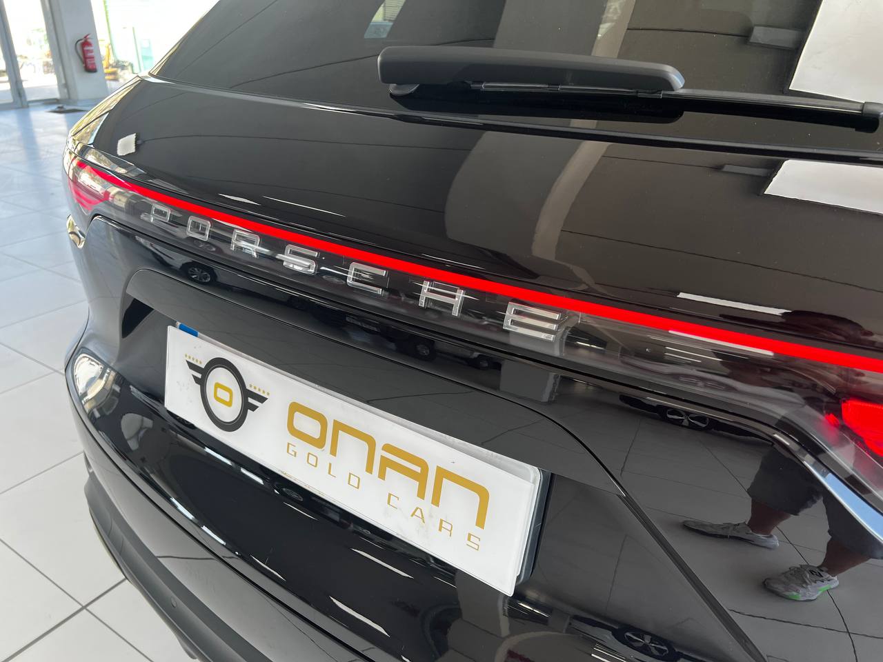 PORSCHE CAYENNE E-HYBRID 3.0