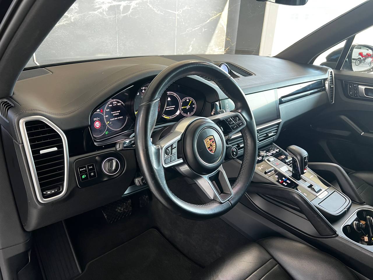 PORSCHE CAYENNE E-HYBRID 3.0