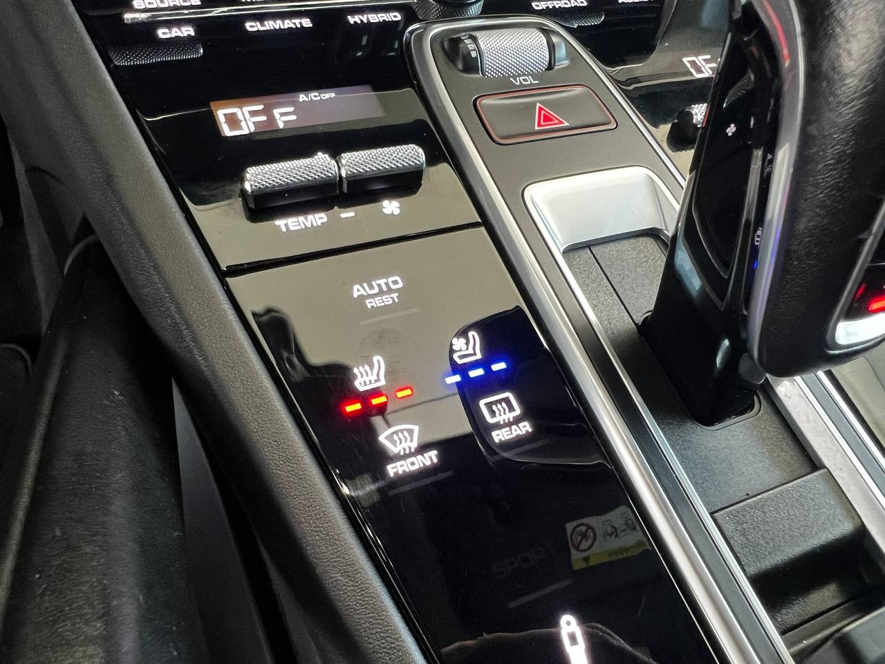 PORSCHE CAYENNE E-HYBRID 3.0