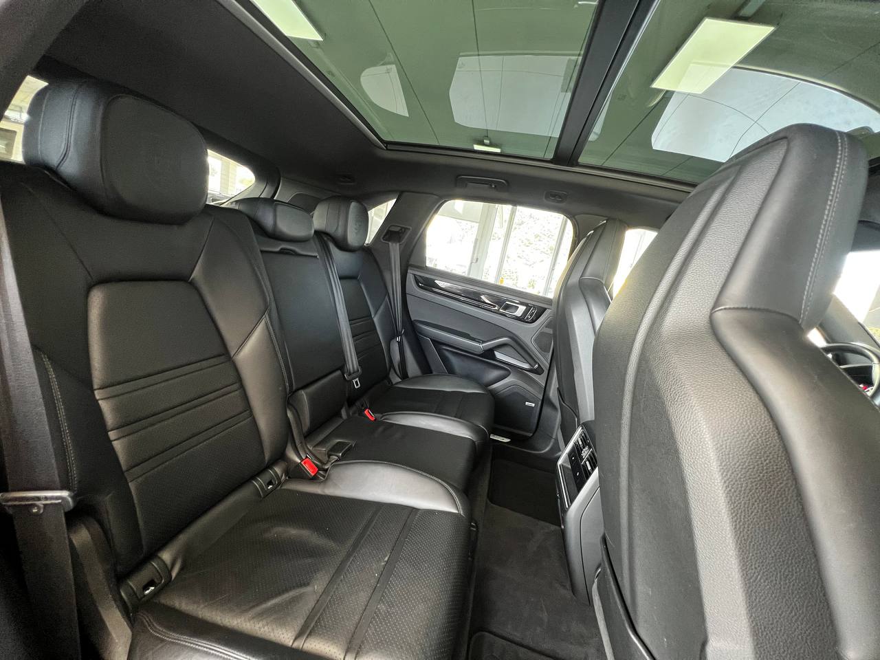 PORSCHE CAYENNE E-HYBRID 3.0