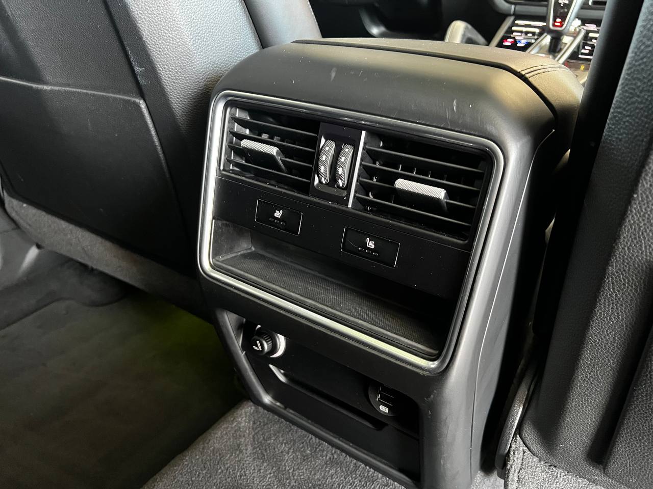 PORSCHE CAYENNE E-HYBRID 3.0
