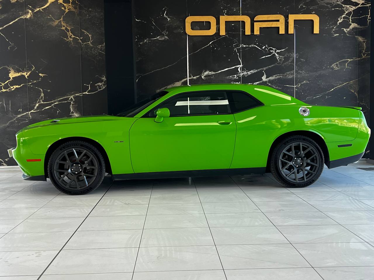 DODGE CHALLENGER
