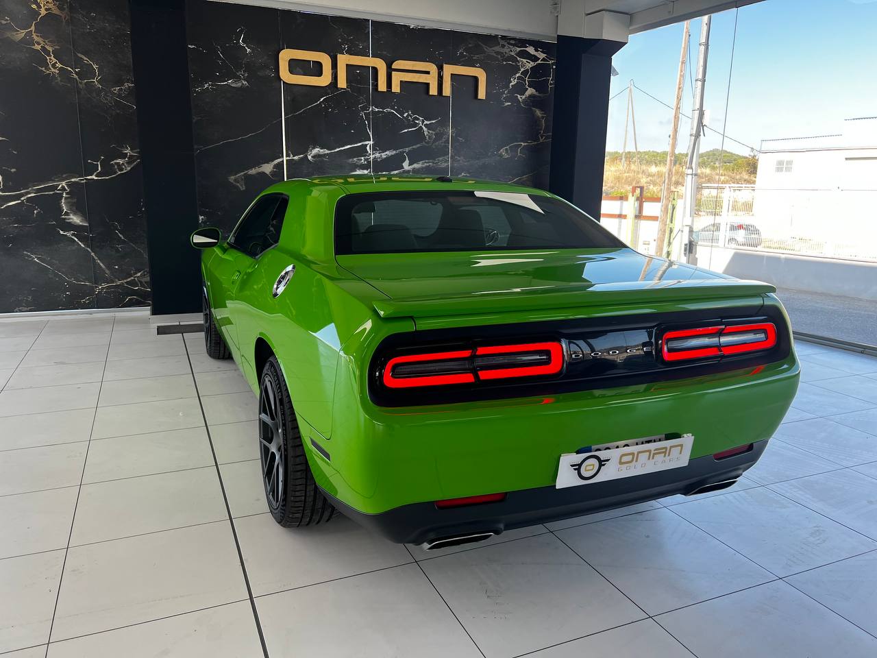 DODGE CHALLENGER