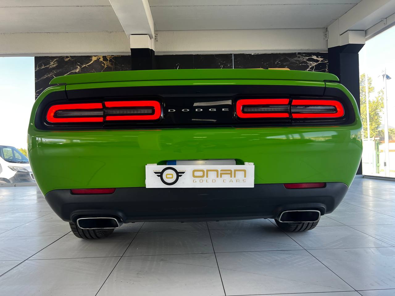 DODGE CHALLENGER