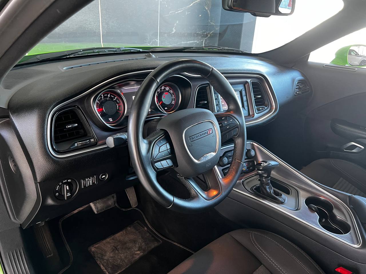 DODGE CHALLENGER