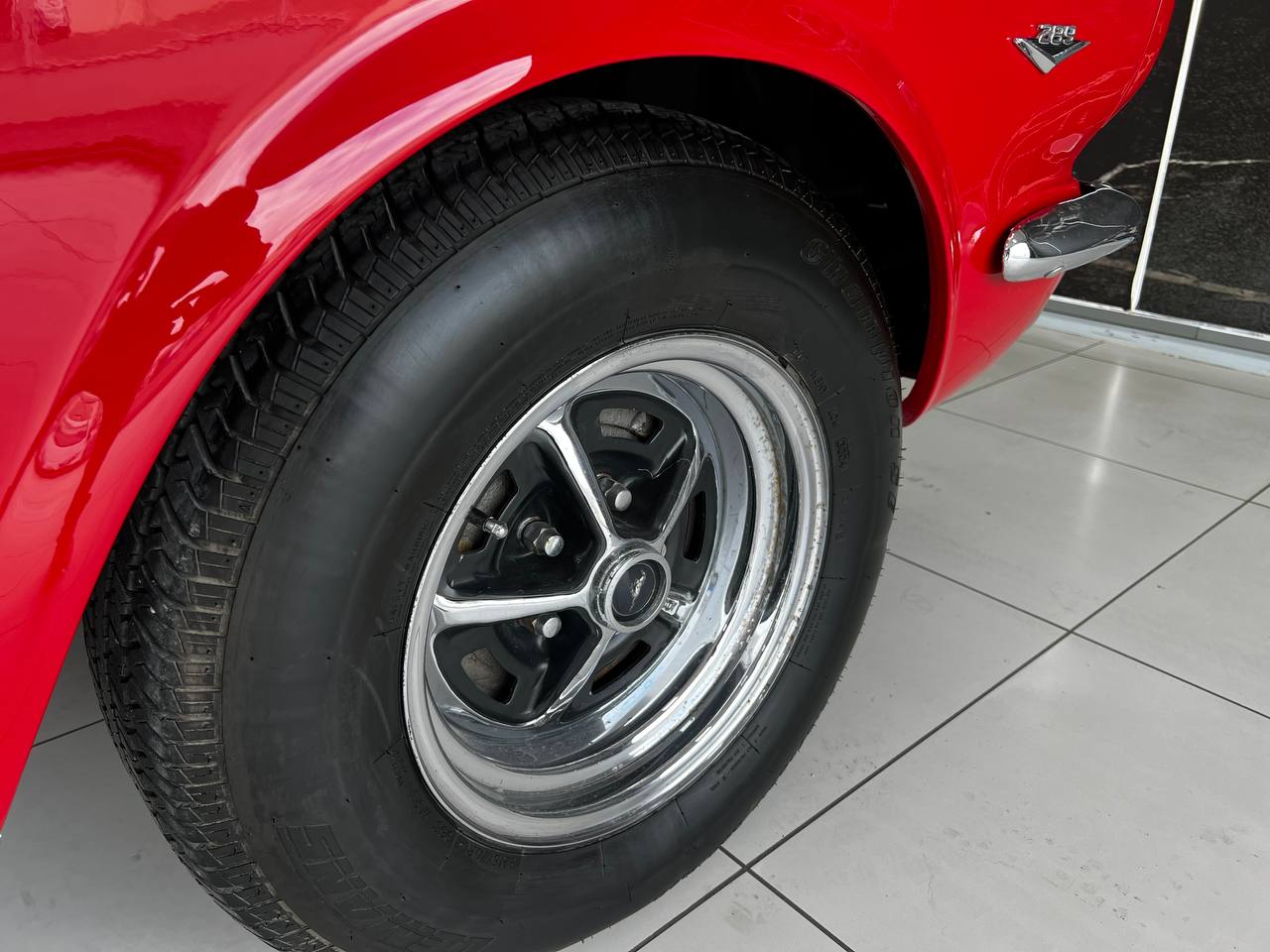 FORD MUSTANG COUPE
