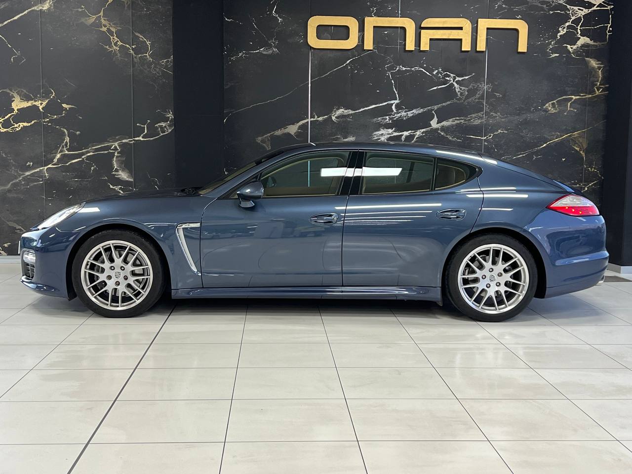 Porsche Panamera 4,3.6