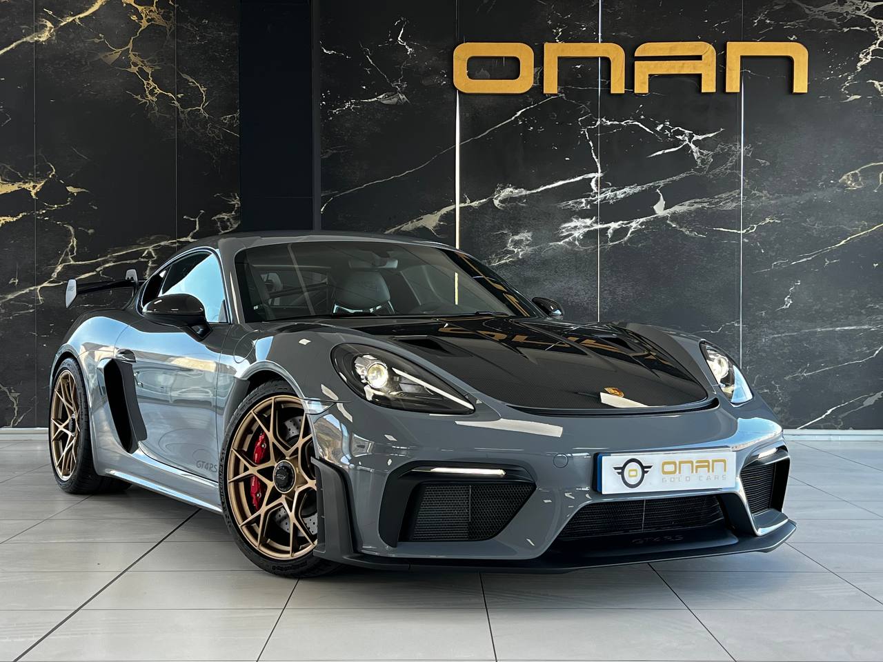 Porsche 718 Cayman GT4RS