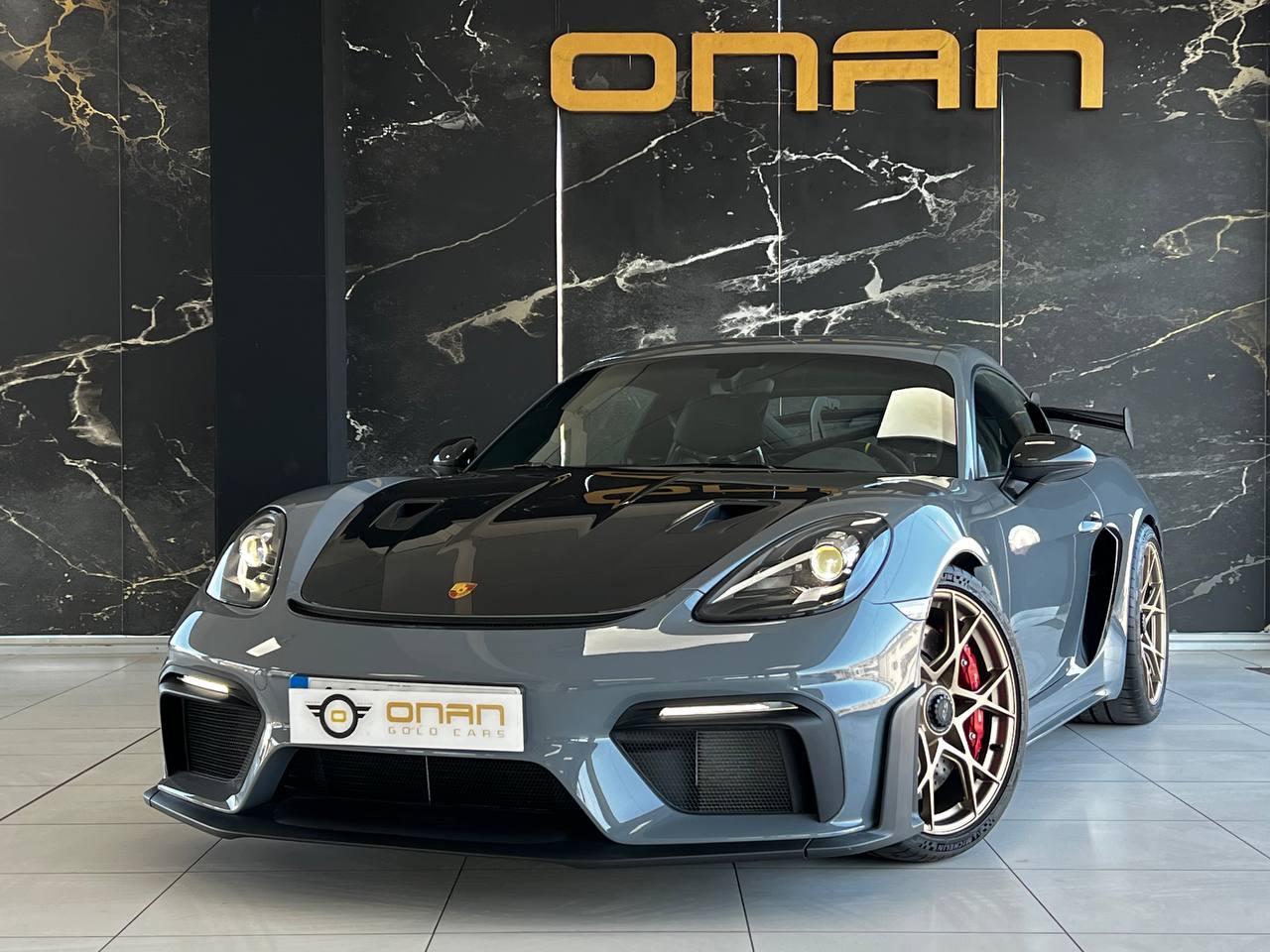 Porsche 718 Cayman GT4RS