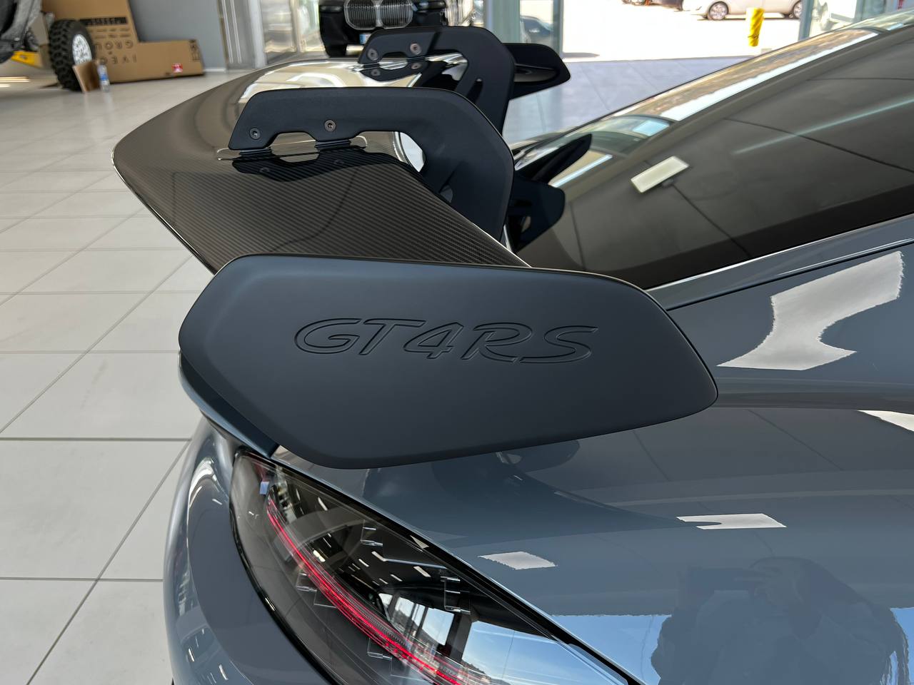 Porsche 718 Cayman GT4RS