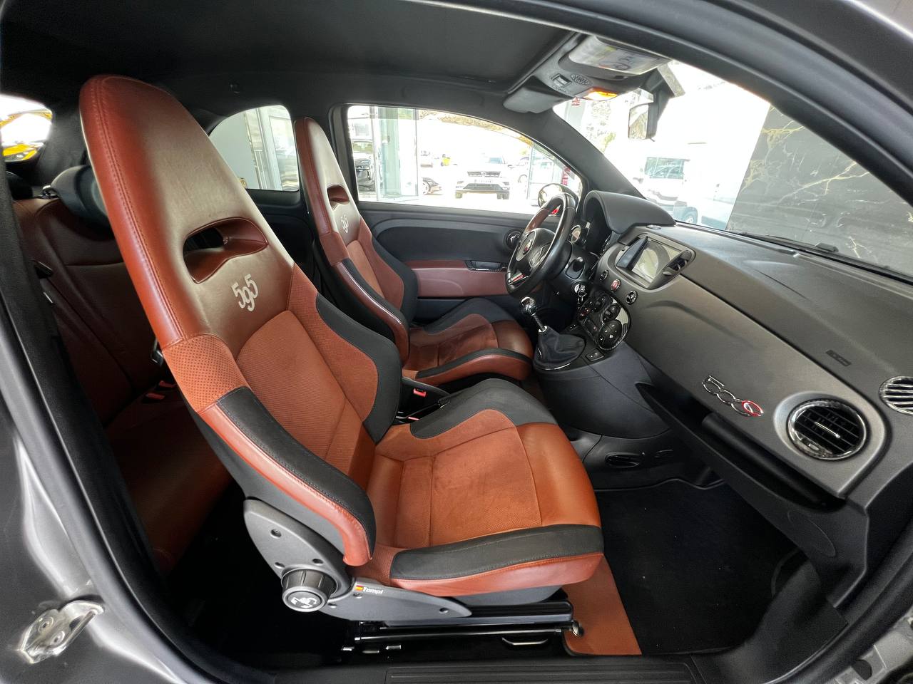 Abarth 500C, 1.4