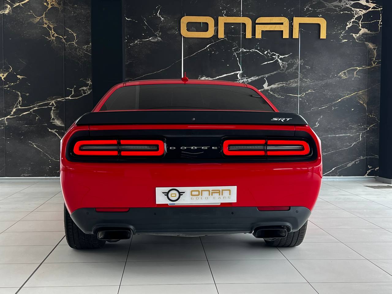 DODGE CHALLENGER SRT