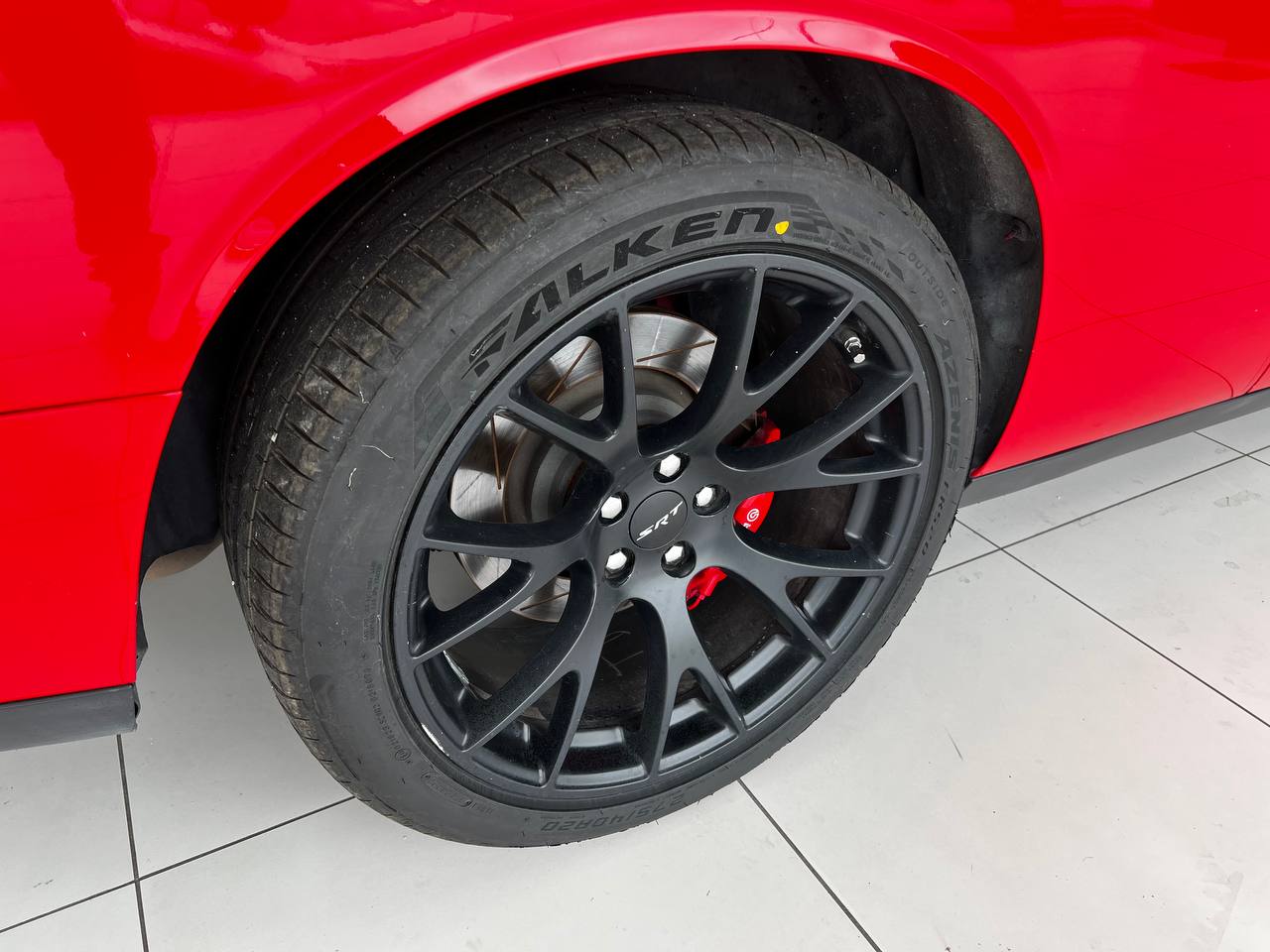 DODGE CHALLENGER SRT