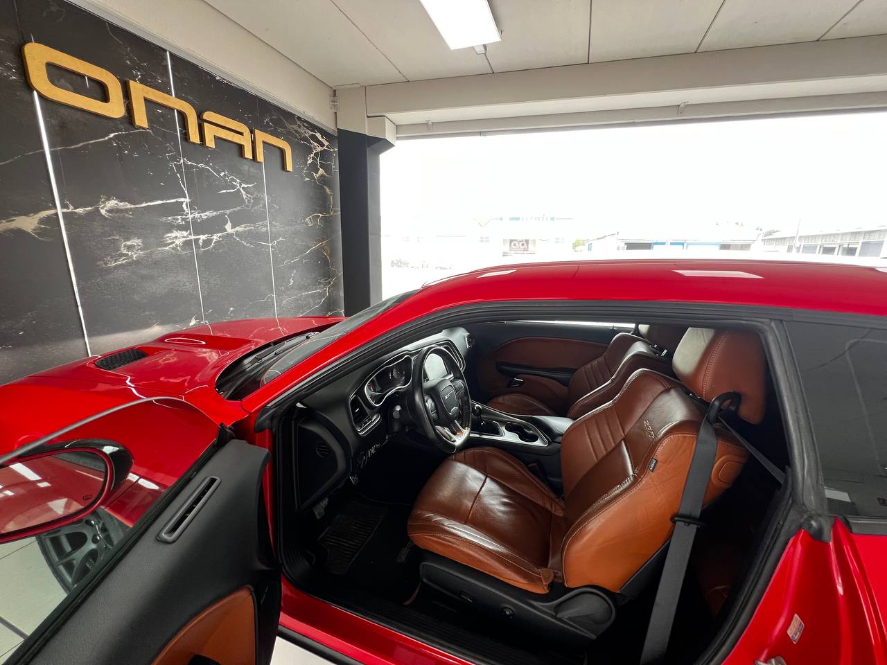 DODGE CHALLENGER SRT