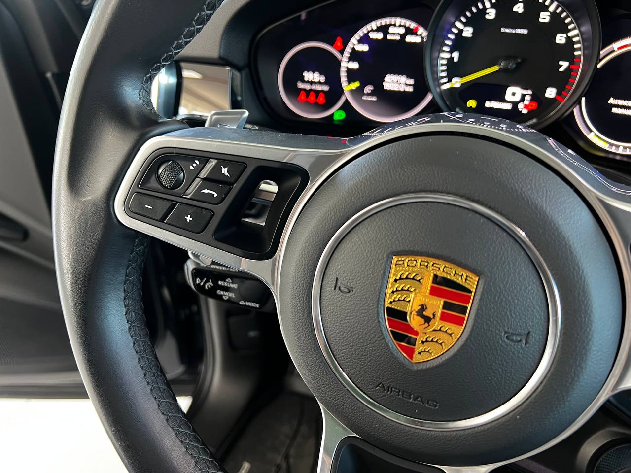 Porsche Cayenne E-Hybrid 3.0