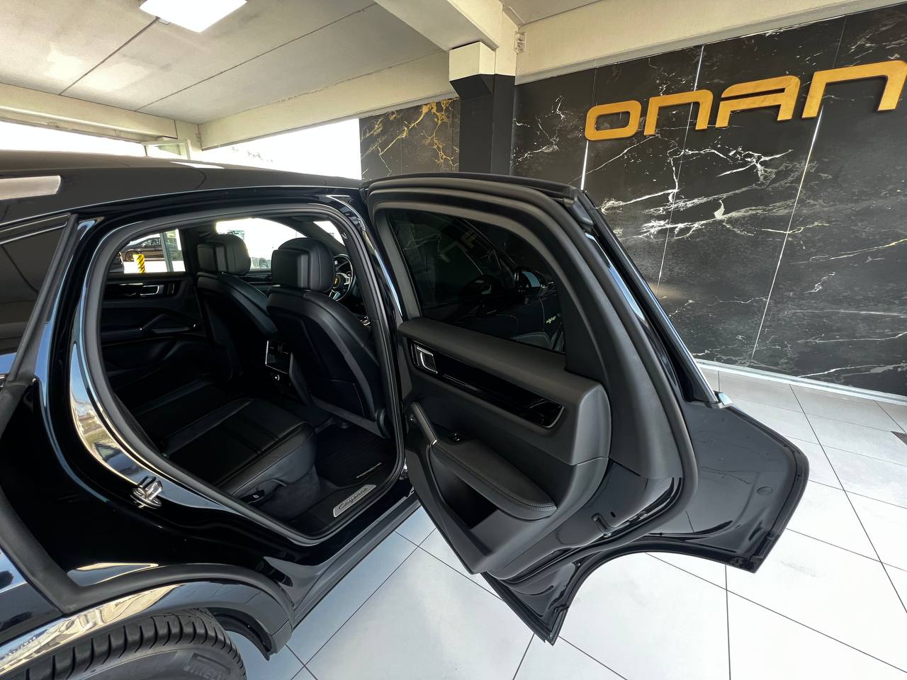 Porsche Cayenne E-Hybrid 3.0