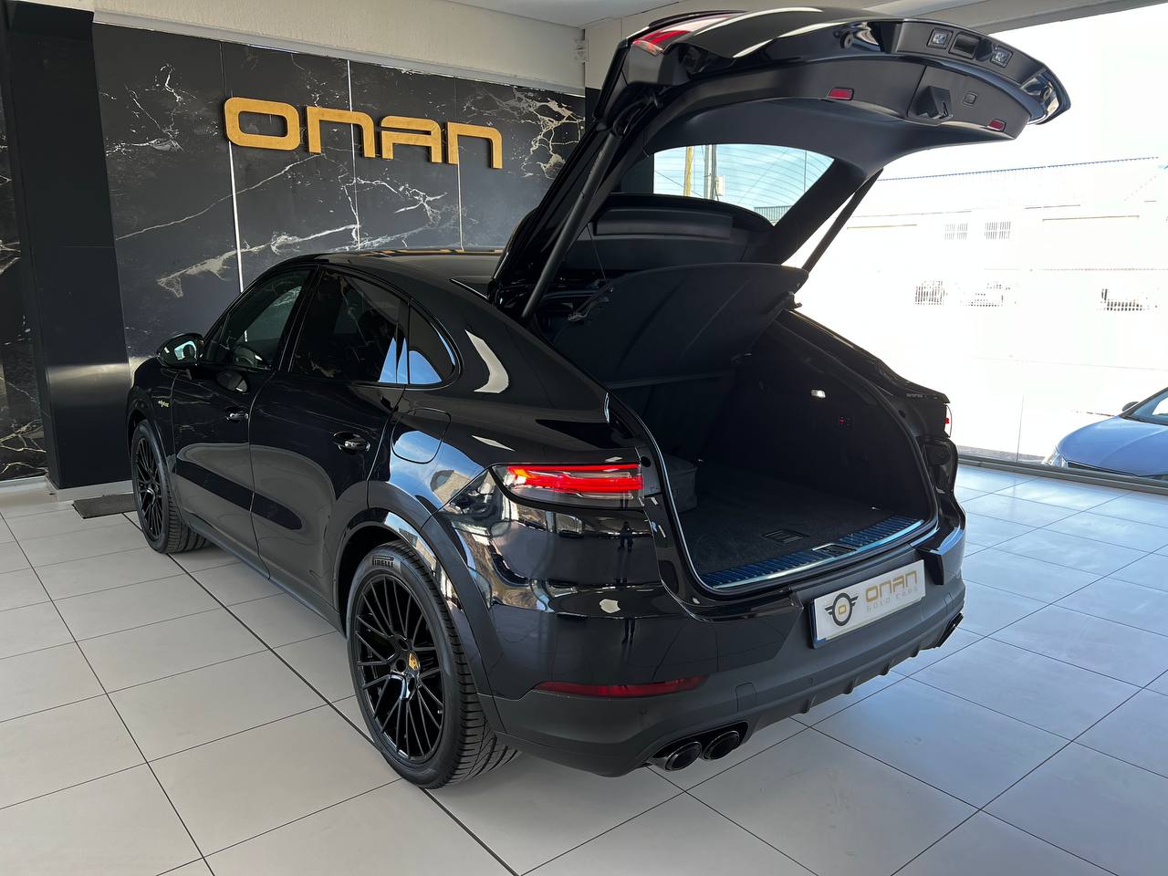 Porsche Cayenne E-Hybrid 3.0