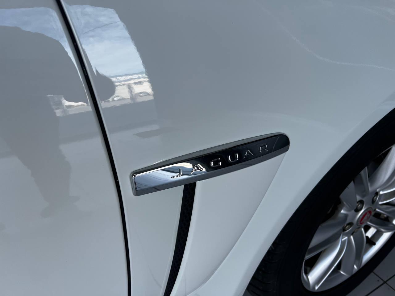Jaguar XF 2.2