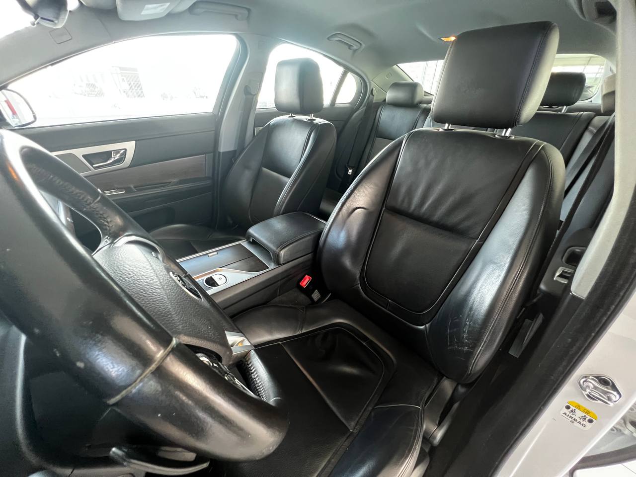 Jaguar XF 2.2