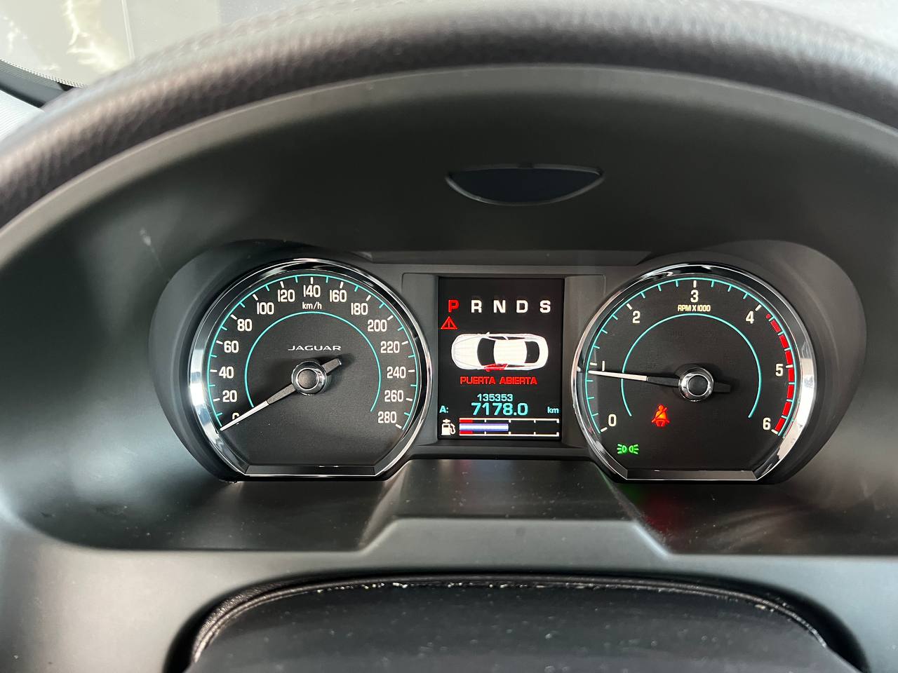 Jaguar XF 2.2