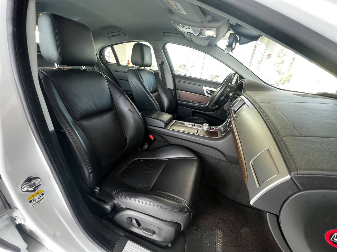 Jaguar XF 2.2
