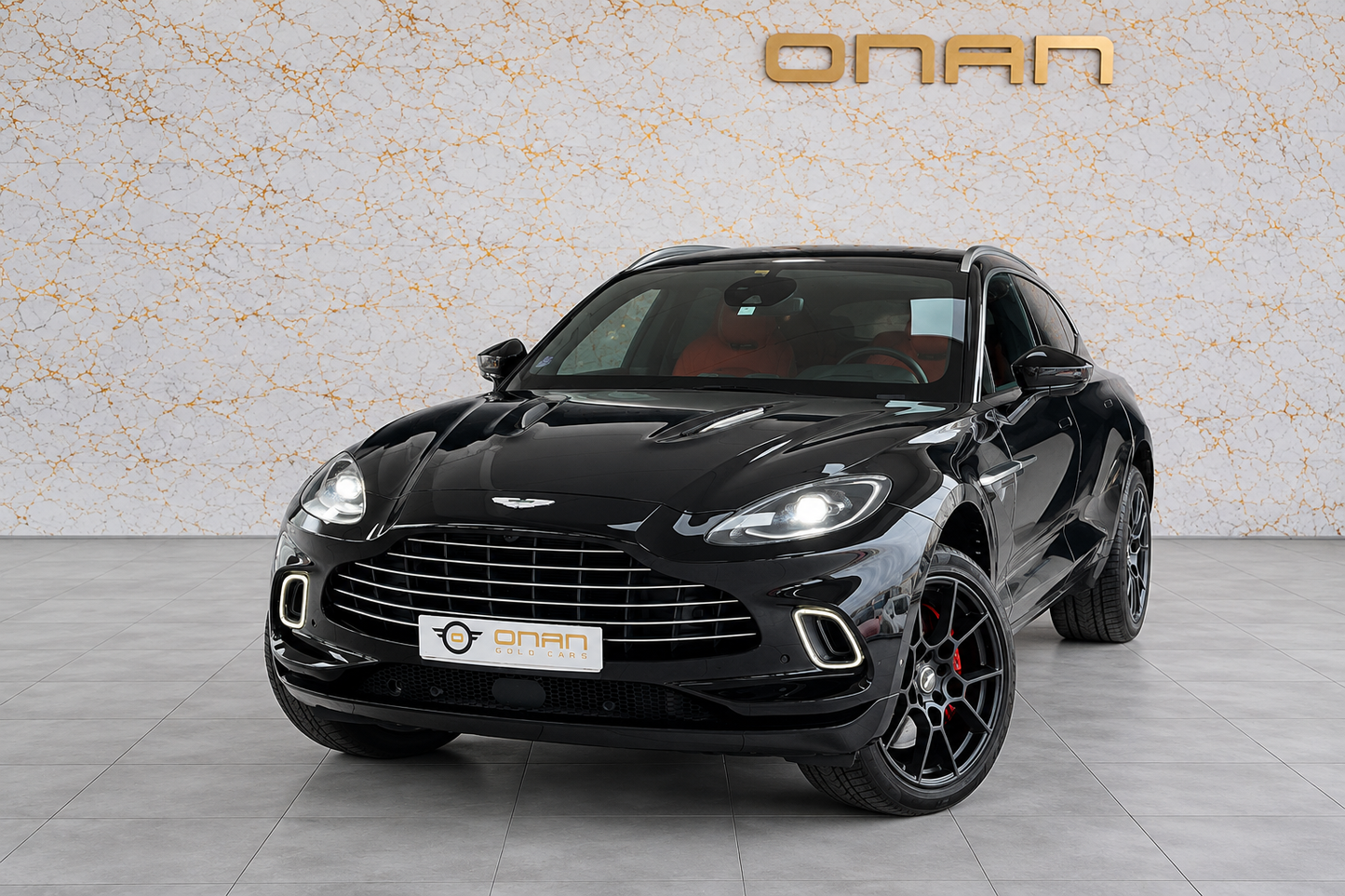 ASTON MARTIN DBX 4.0