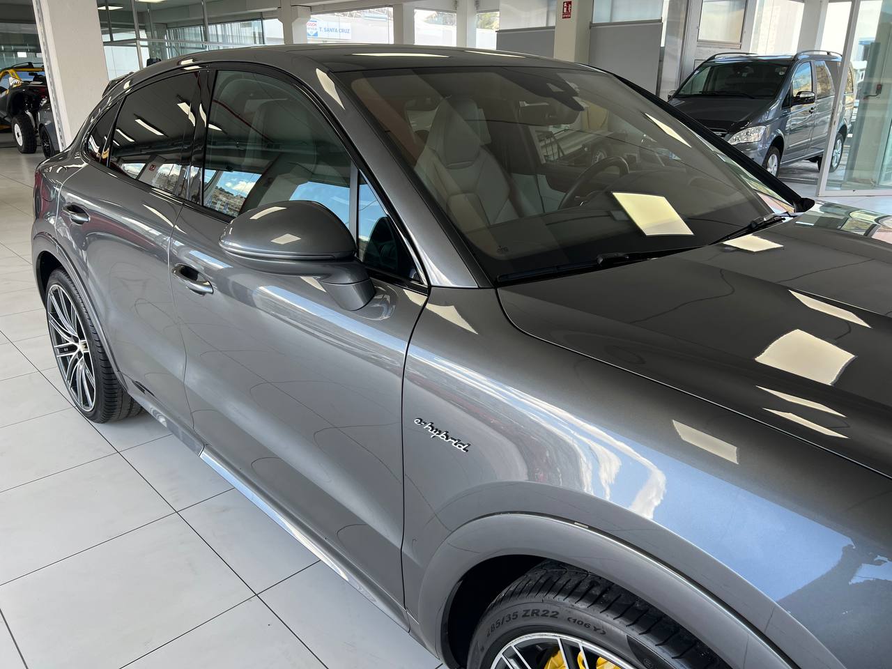 Porsche Cayenne Turbo S E-Hybrid 4.0