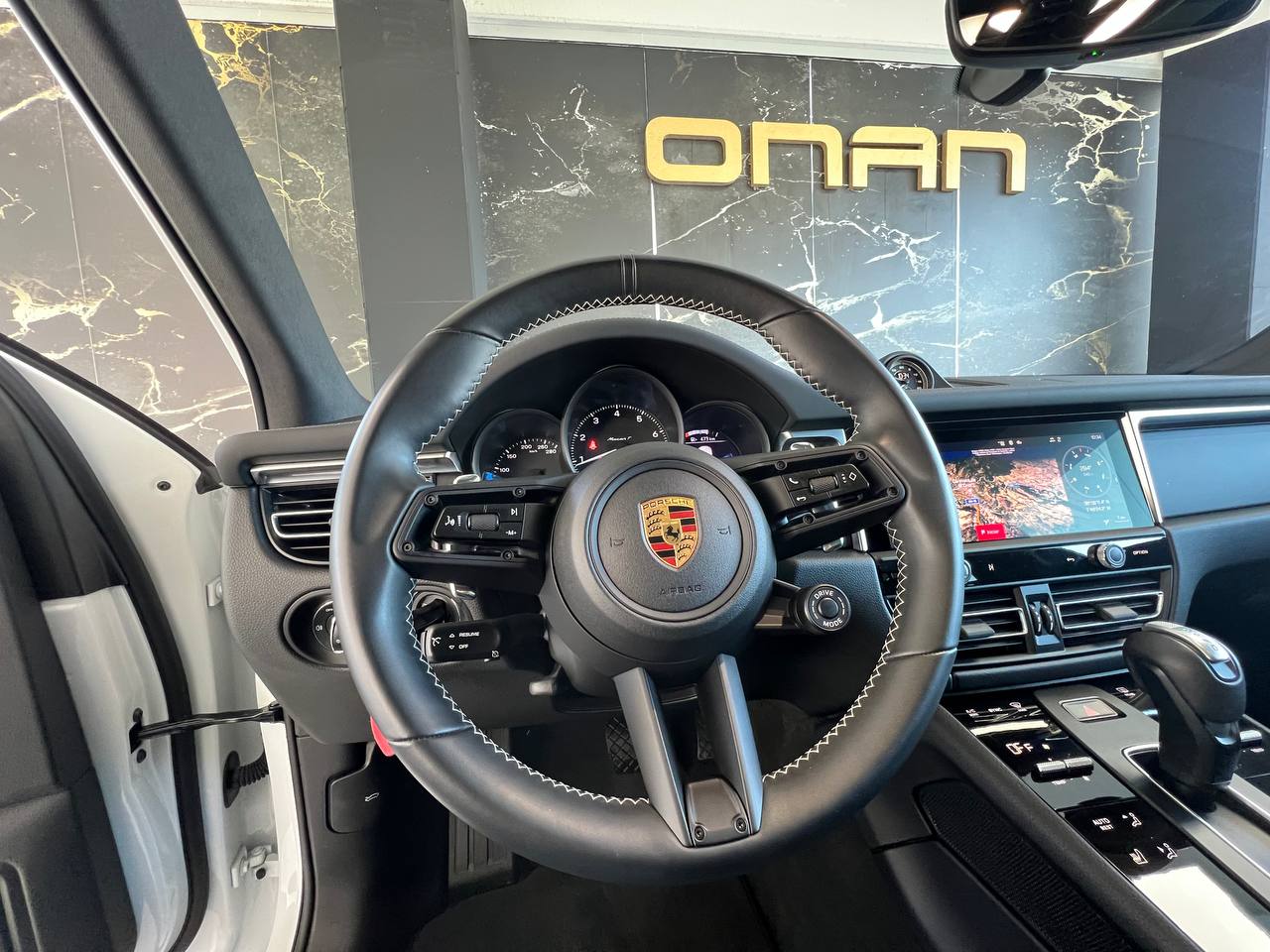 Porsche Macan T, 2.0