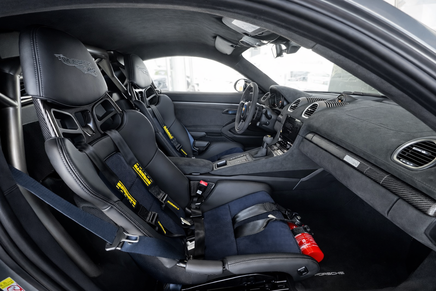 Porsche 718 Cayman GT4RS