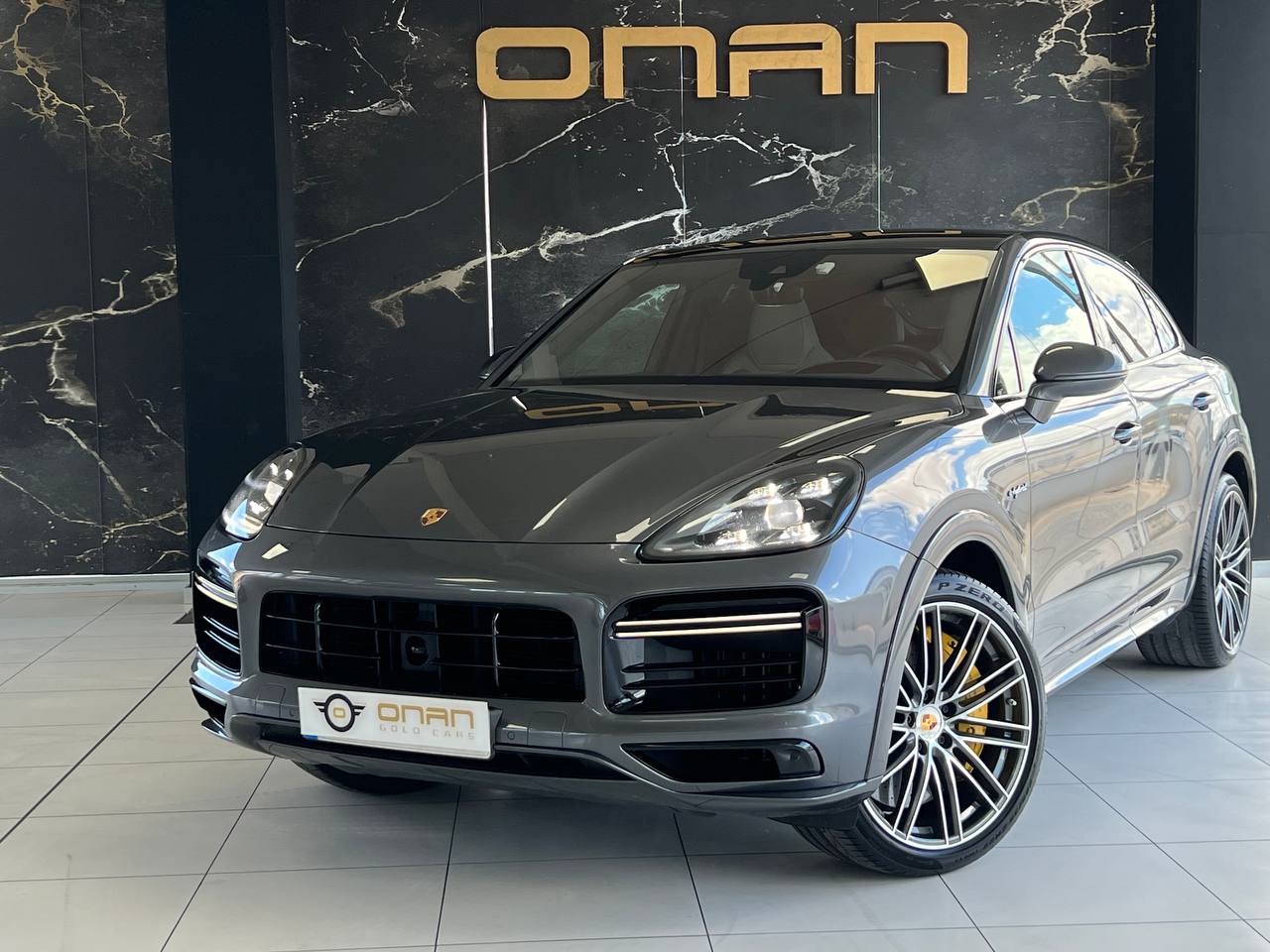 Porsche Cayenne Turbo S E-Hybrid 4.0