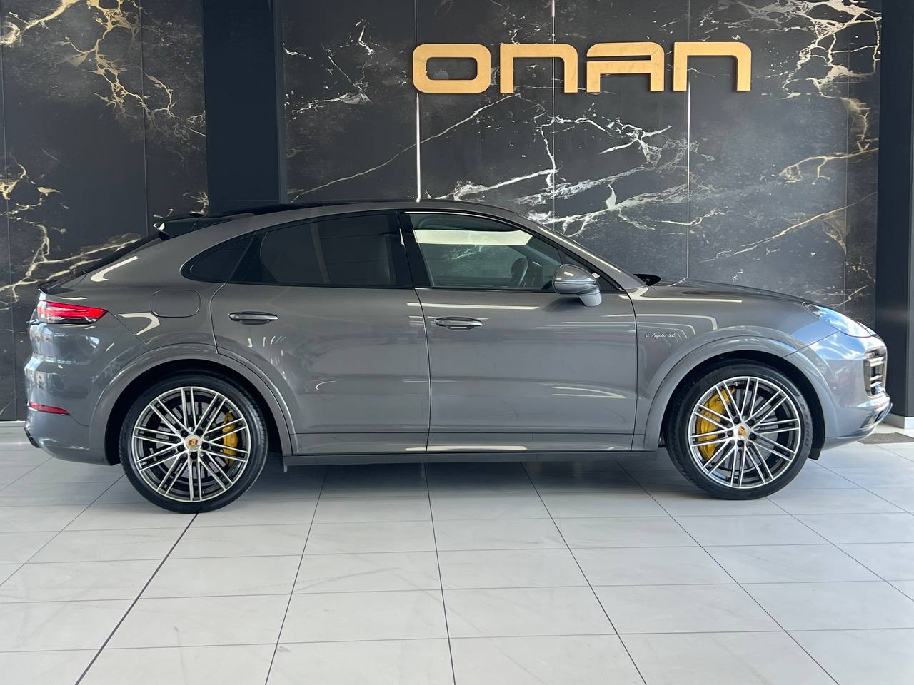 Porsche Cayenne Turbo S E-Hybrid 4.0