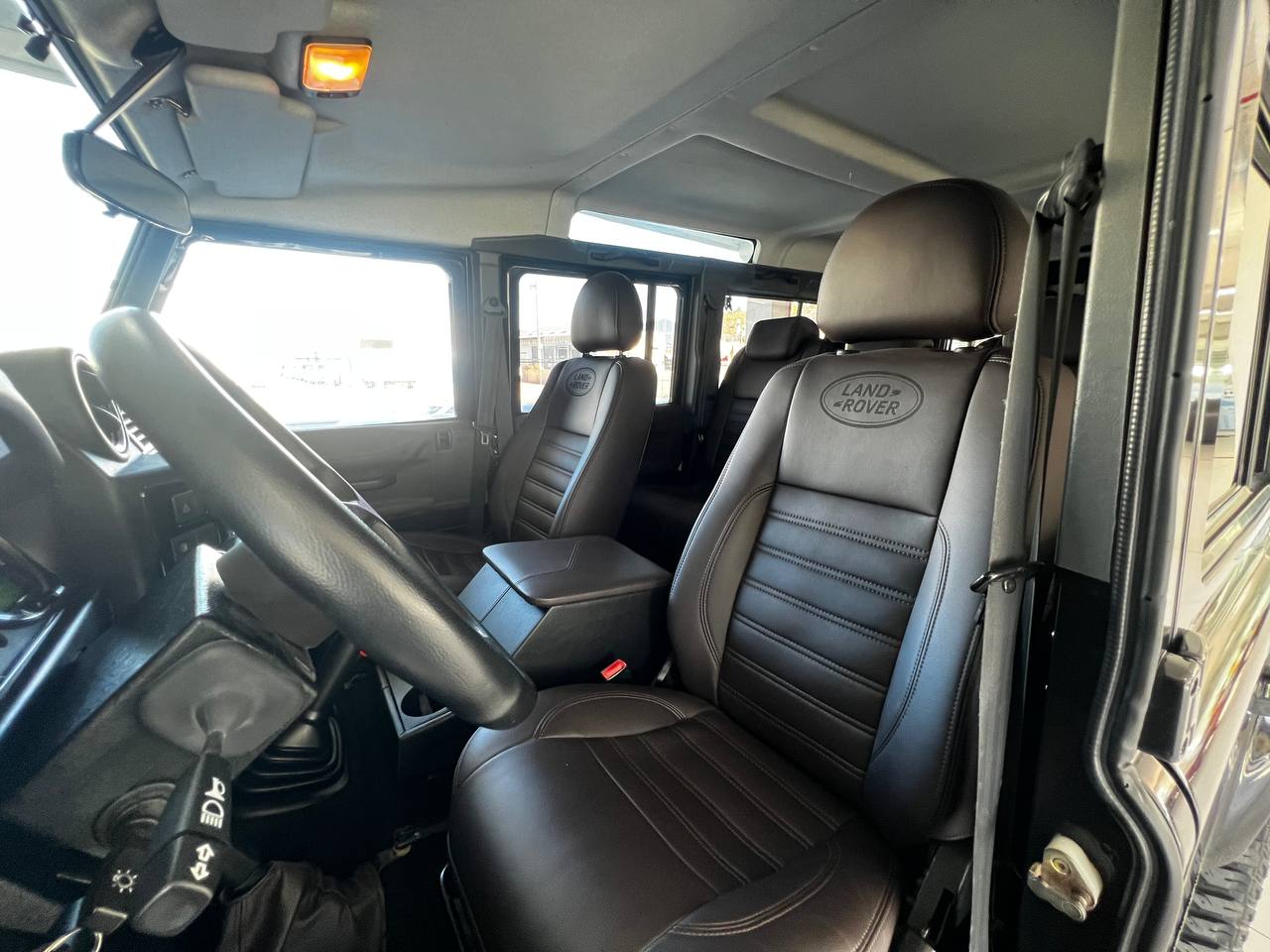 Land Rover Defender 2.2