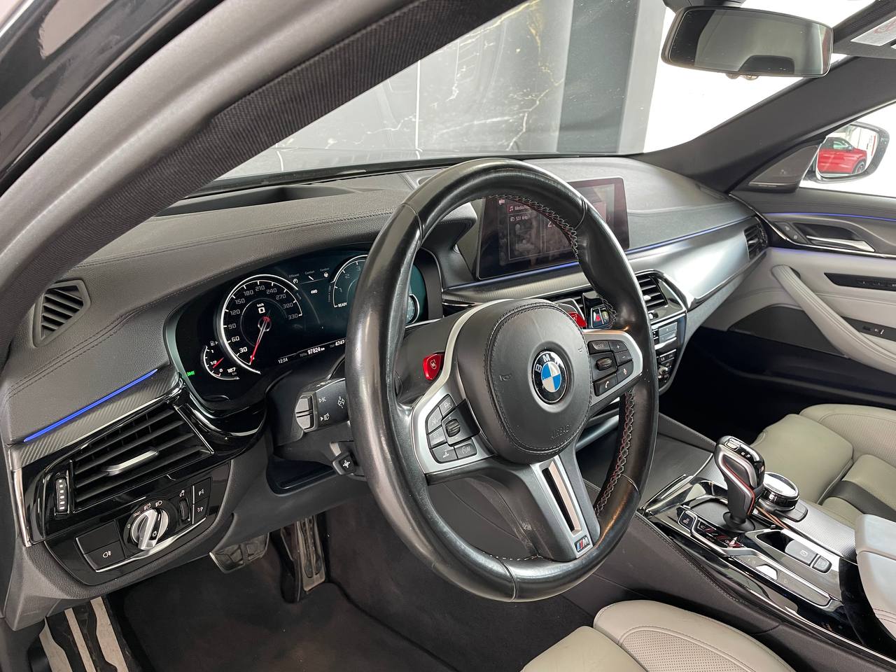 BMW M5, 4.4