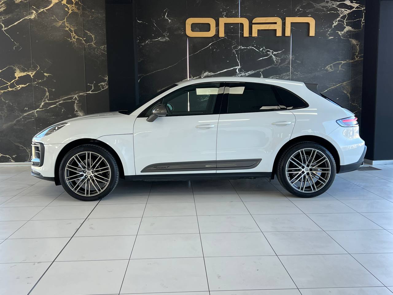 Porsche Macan T, 2.0