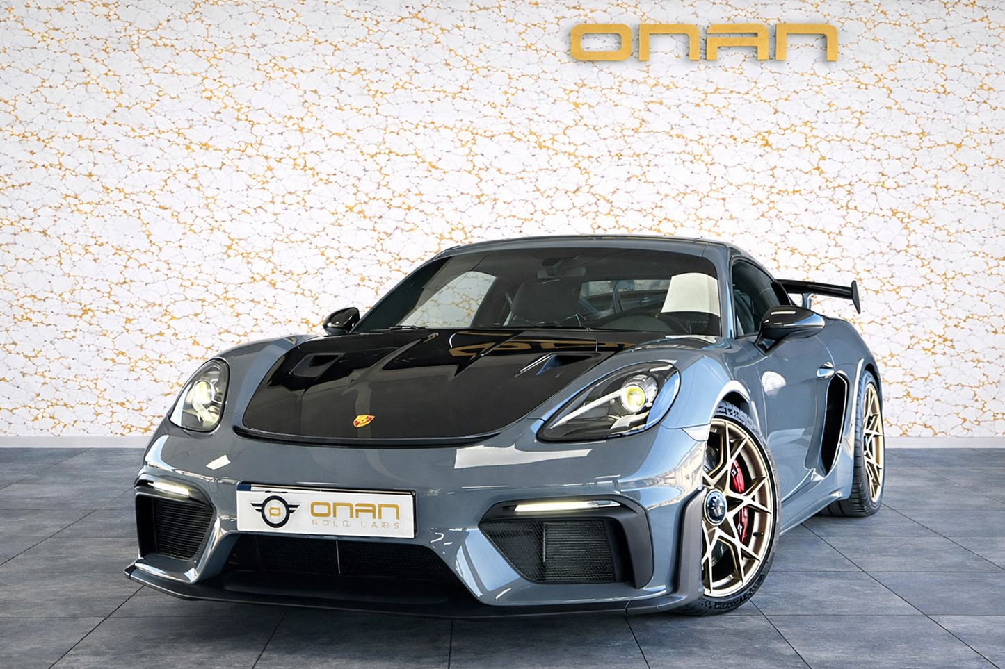 Porsche 718 Cayman GT4RS