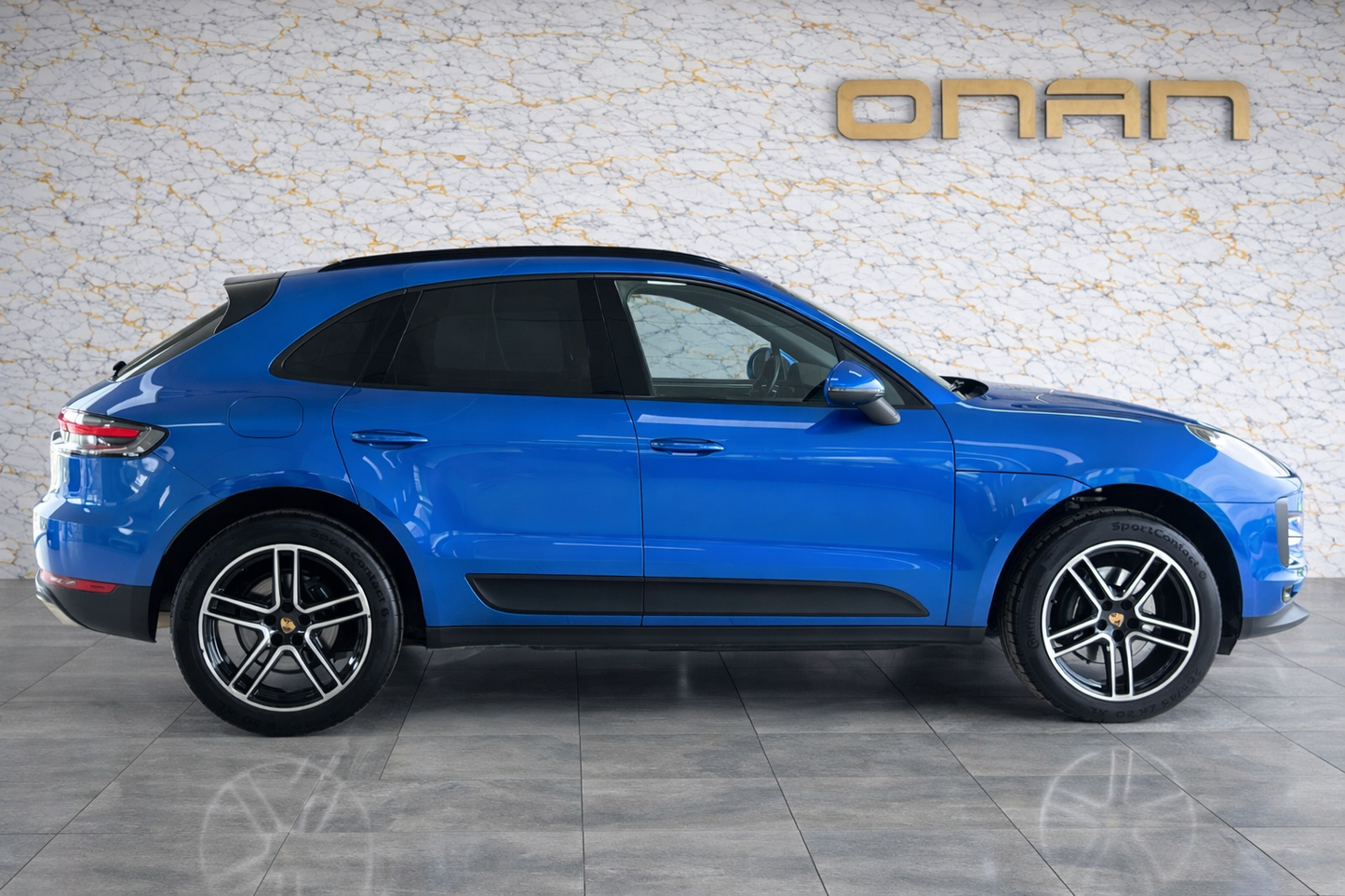 PORSCHE MACAN 2.0